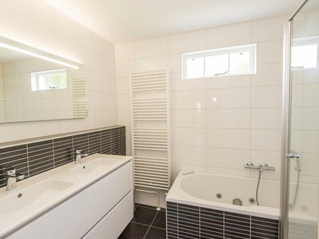 Landal Villapark Livingstone Burgh-Haamstede Extérieur photo